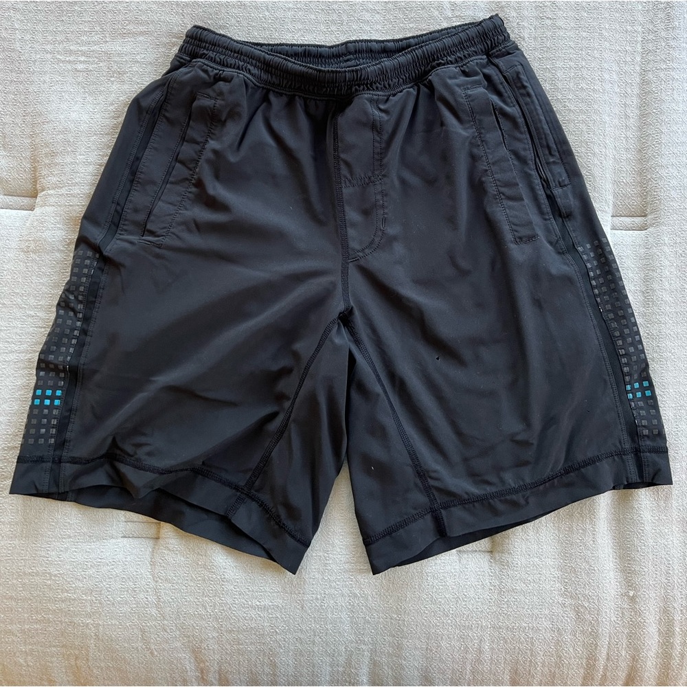 Lululemon pace breaker lined short 9”